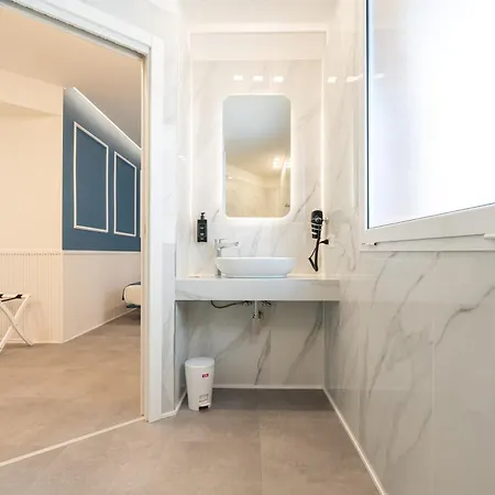 Toledo Mill Relais - By Pera Collection